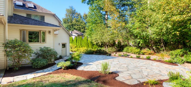 Full-Service Landscaping Companies